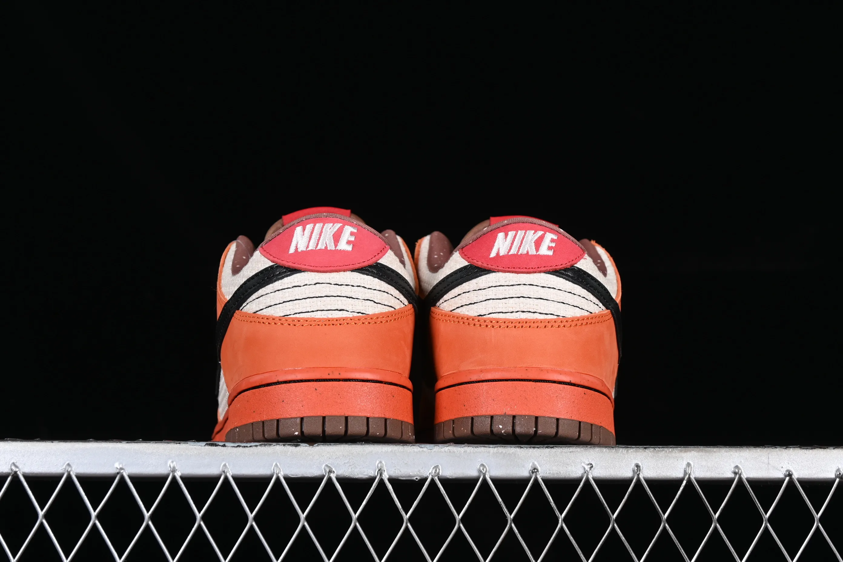 All Categories Nk SB Dunk Series Nk SB Dunk Low Low-top sneakers Pure original version NK SB Dunk Low "Un-Hemp" Orange hemp SB low-top casual sneakers 313170-101